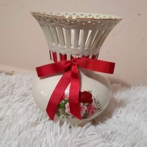 Formalities Vase